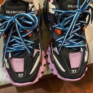 Ladies Balenciaga Track Lace Up Sneakers.